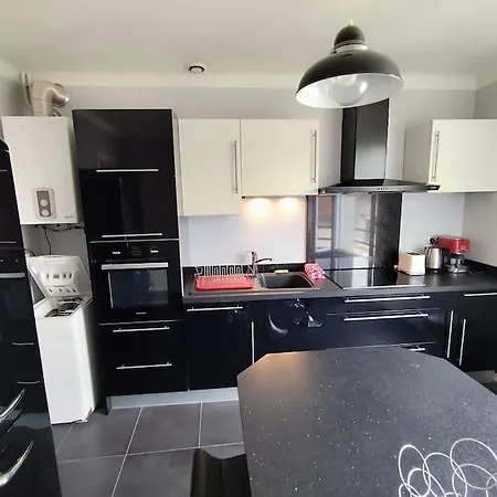 Le Balcon Des Pyrenees Apartament *