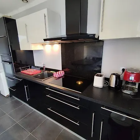 Le Balcon Des Pyrenees Apartament *