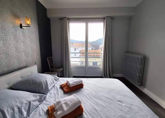 Апартаменты Le Balcon Des Pyrenees Лурд