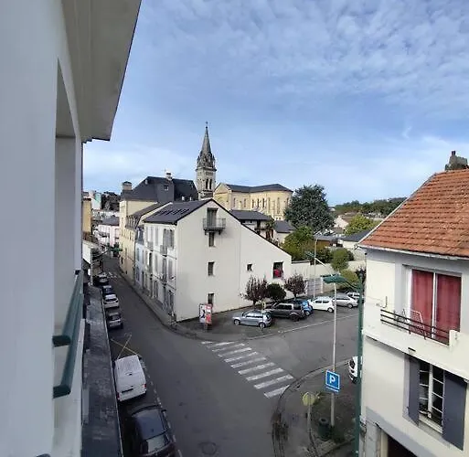 Le Balcon Des Pyrenees * Лурд