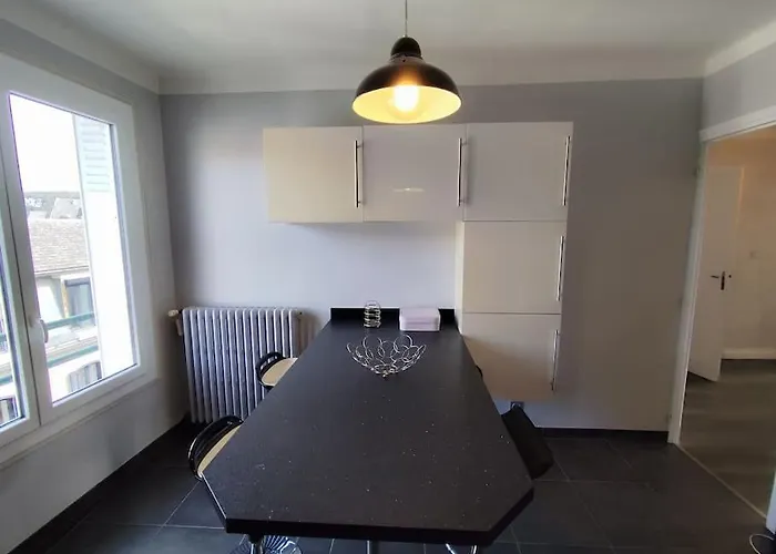 Le Balcon Des Pyrenees Лурд